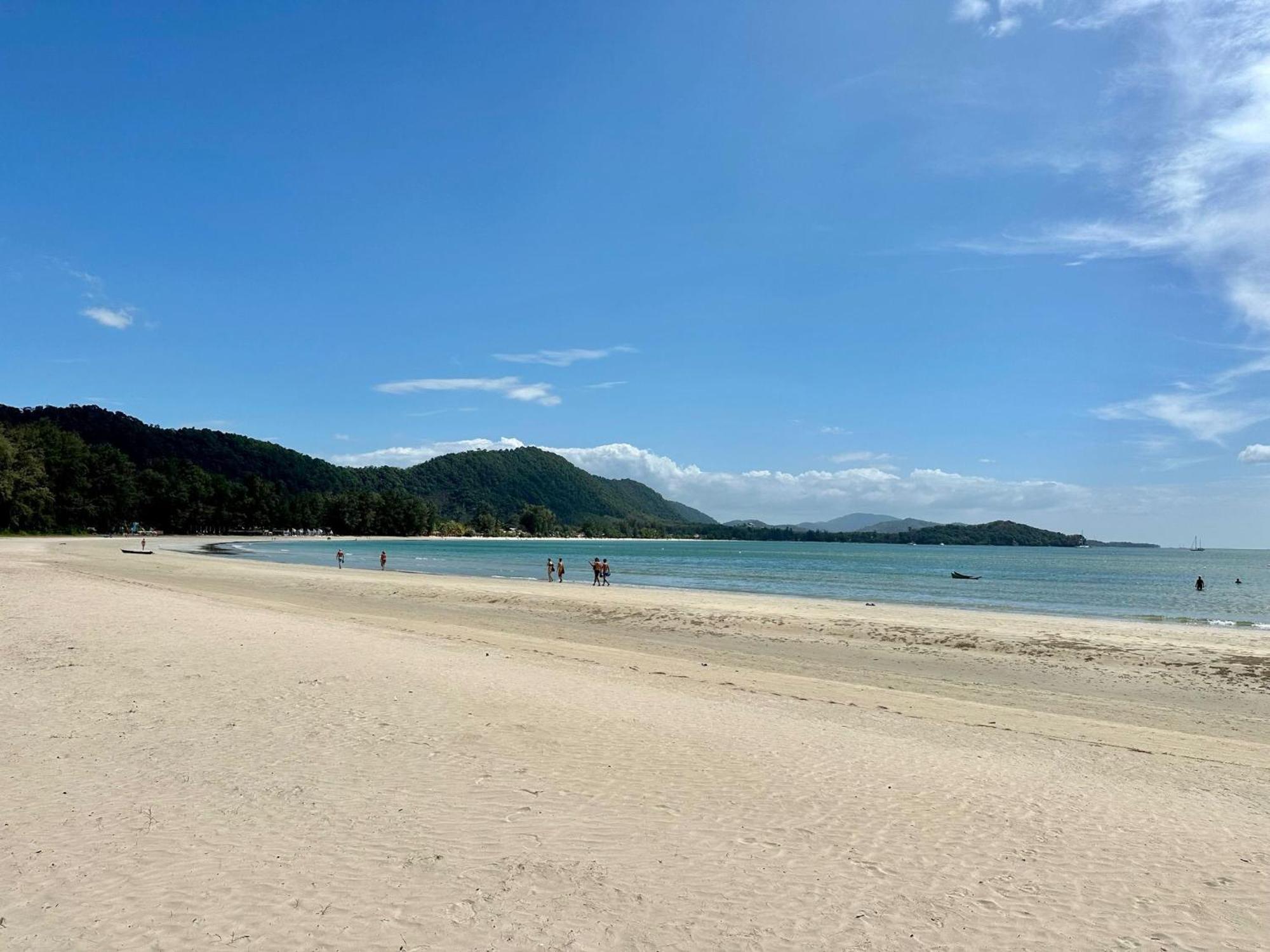 Twin Bay 3*